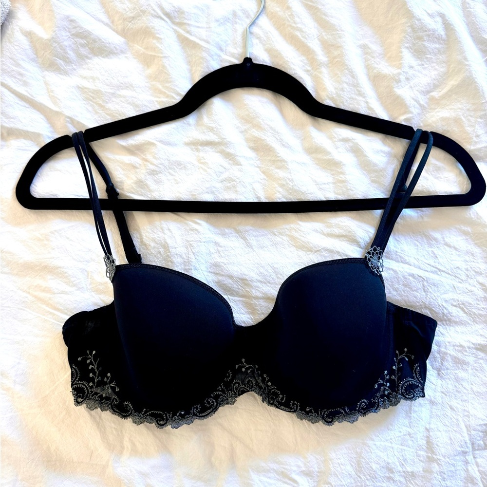 Simone Perelman Delice 3D Molded Bra. Size 34D